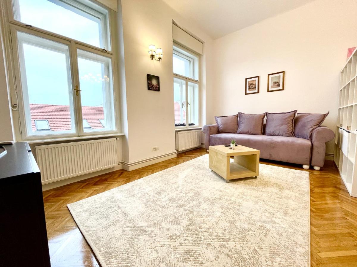 Grandeur Apartment Timisoara Bagian luar foto